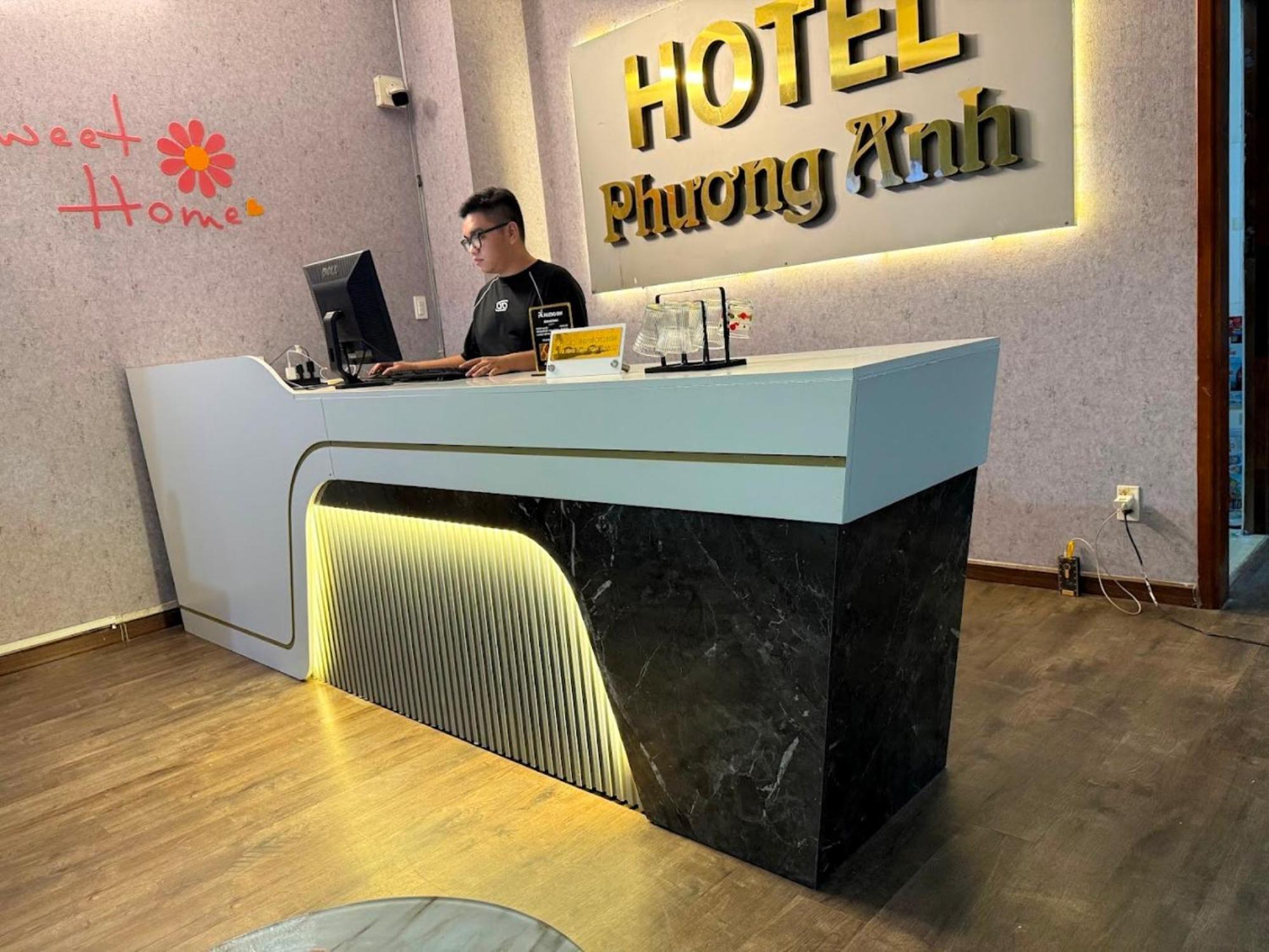 Phuong Anh Hotel Di An Exterior photo