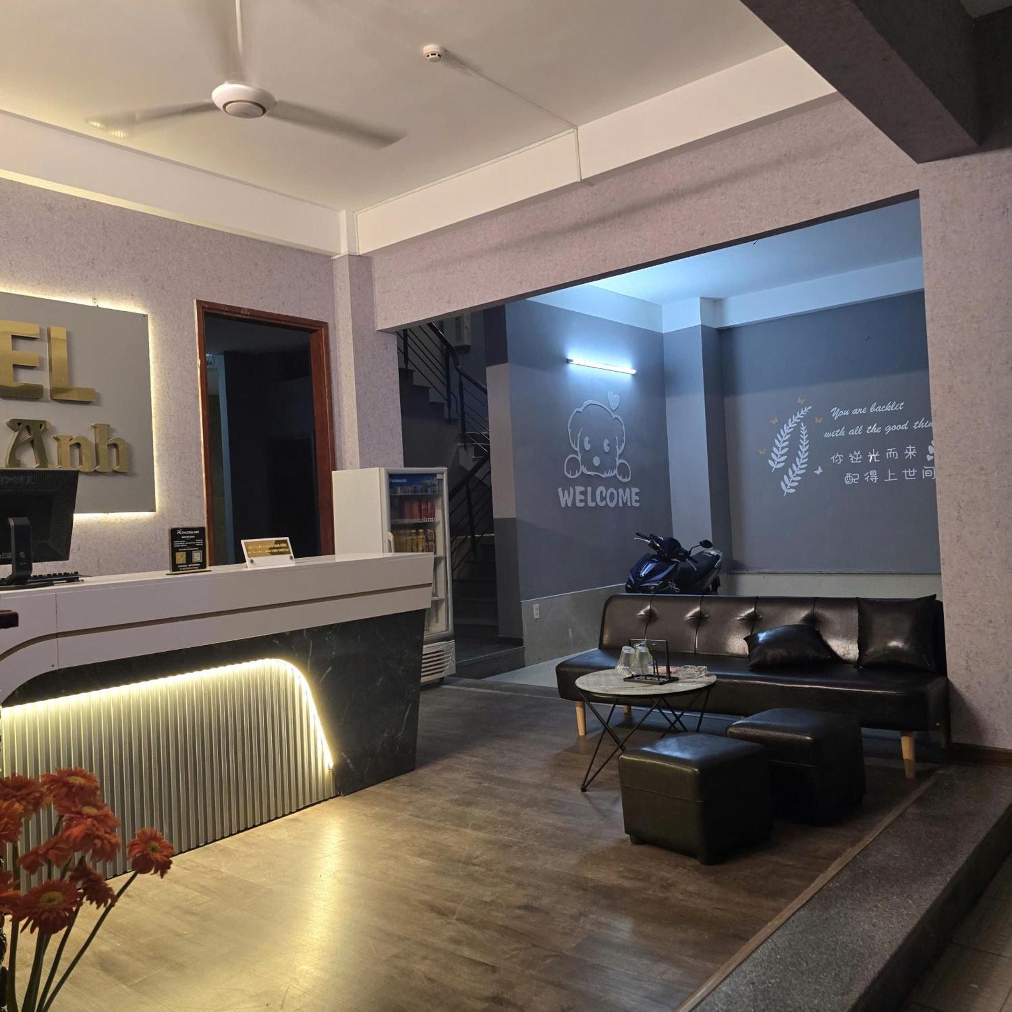 Phuong Anh Hotel Di An Exterior photo